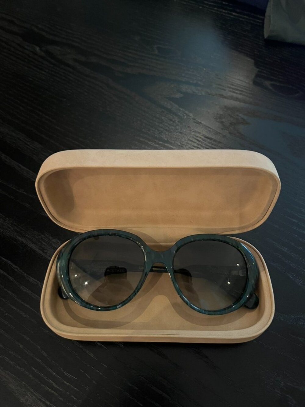 Authentic Chloé Blue Marbled Acetate Sunglasses – Includes Original Case